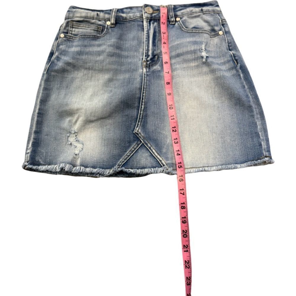 Adorable mini Denim indigo rein skirt distressed size 7 EUC - Picture 4 of 5